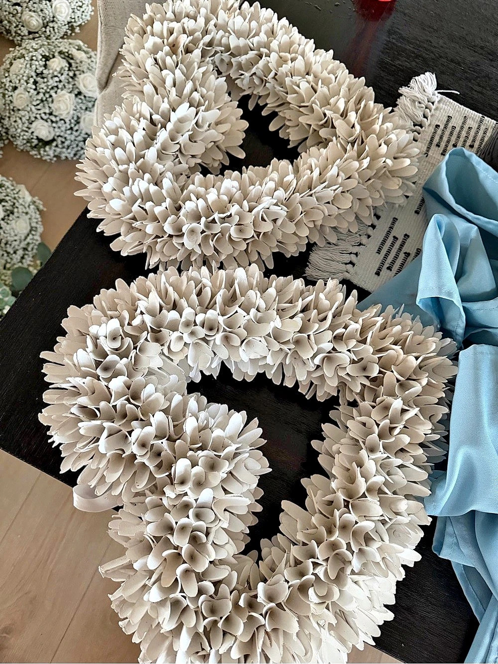 Cream Floral Holiday Wreath Set